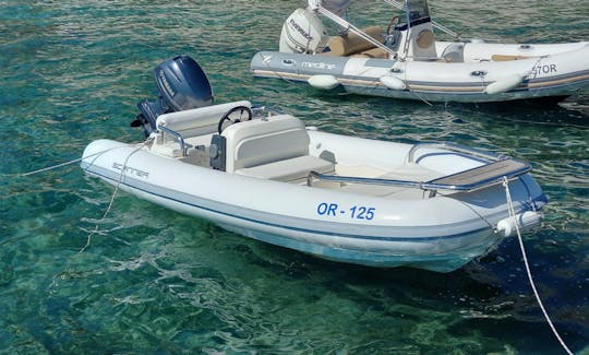 Scanner Cosmo 420 RIB Um pequeno barco com muito espaço...