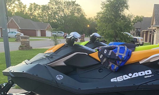 SeaDoo Spark Jetskis pair, Crazy, fun…… What are you waiting for?