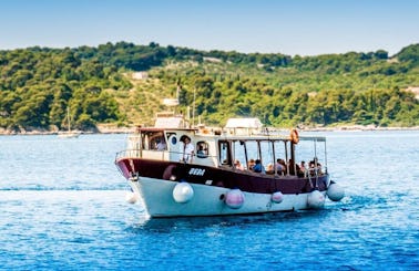 Elaphiti islands Group Tour with included lunch and drinks in Dubrovnik
