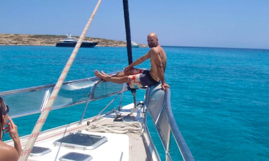 Luxury sailing cruise in Phaliro
