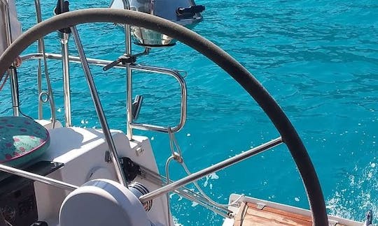 Sailing to Comino on 48ft Beneteau Sailboat