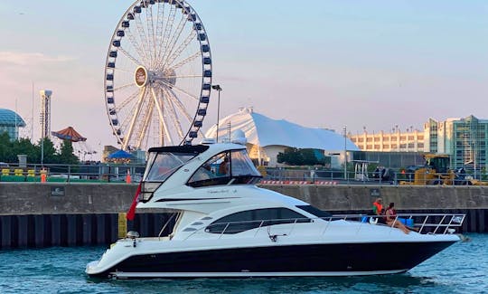 Multi Level Luxury Yacht 50' In Chicago, Illinois