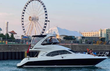 Multi Level Luxury Yacht 50' In Chicago, Illinois
