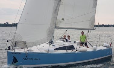 28' Sailboat for 5 guests in Toronto