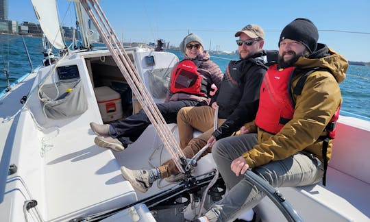 28' Sailboat for 5 guests in Toronto