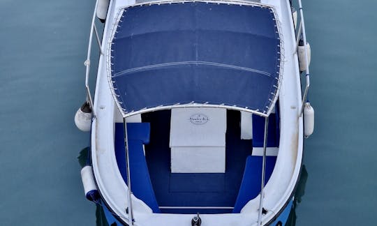 Cabin cruiser for rent in Budva