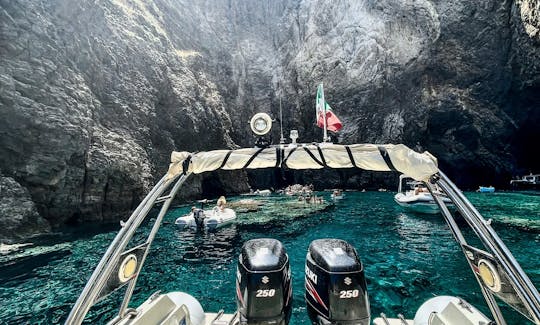 カルディスアパッチRIBでポンティーヌ諸島への日帰り旅行！