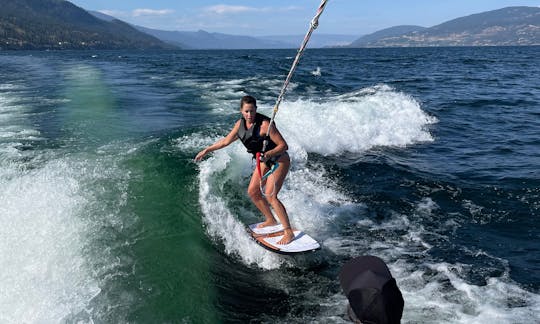 G23 Super Air Nautique Wakeboat in Kelowna