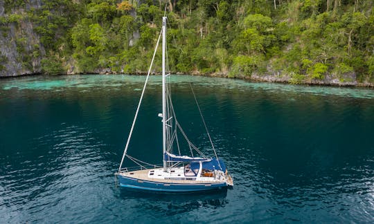 Mooring in Coron