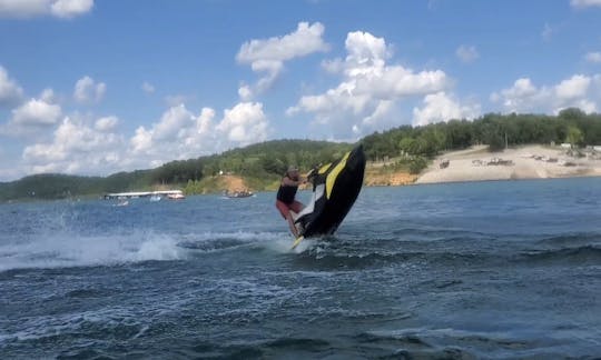 Sea-Doo Spark 2-up at table rock lake