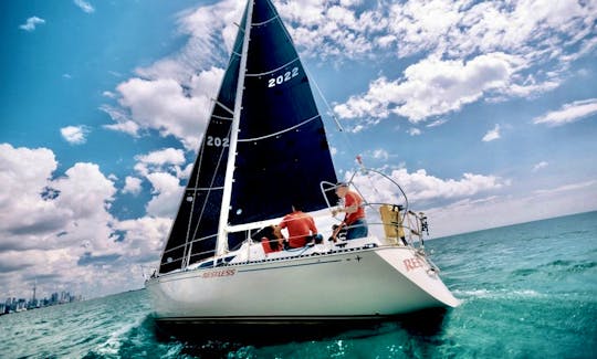 ‘Restless’, C&C 35, sailing off Toronto Island