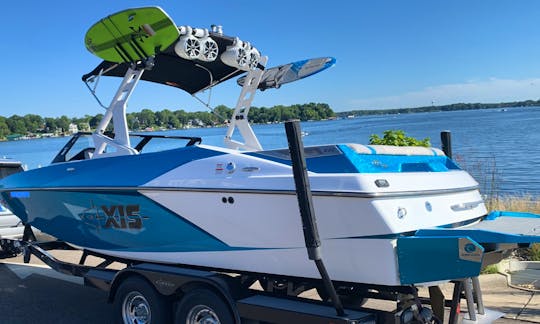 2022 Axis A22 22-ft wake surf boat. Lowest surf boat rates on Lake Havasu!