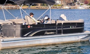 23' Premier Tritoon Sunsation in Mooresville, Nort Carolina