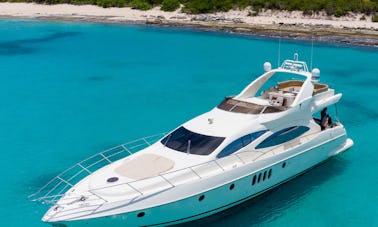 Yate de lujo Azimut Evolution 72 en Fajardo