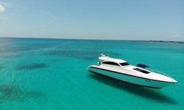 Magnifique méga-yacht italien Leopard de 75 pieds à louer