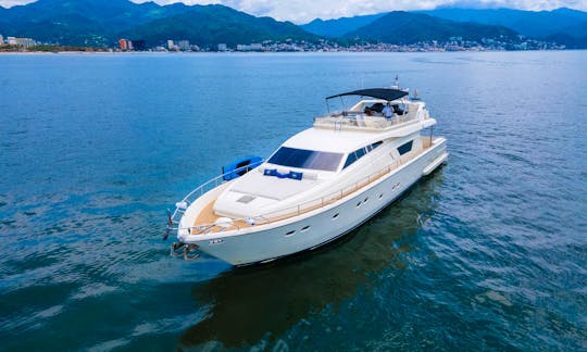 ⚓️ 80ft Forli Italia Power Mega Yacht for Rent in Puerto Vallarta, Mexico