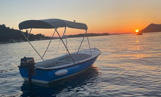 Pasara Traditional Boat 18ft in Dubrovnik