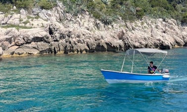 Pasara Traditional Boat 18ft in Dubrovnik