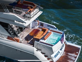 76’ Luxury Yacht with Hot Tub