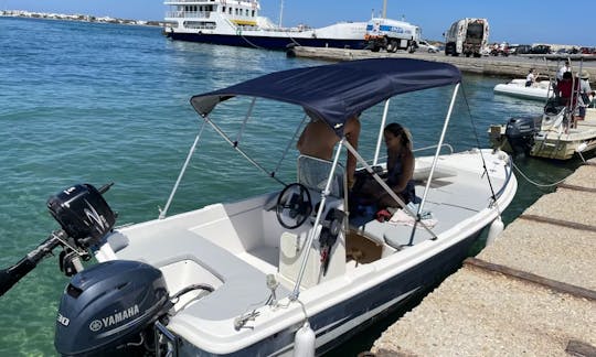 Center Console for 5 People for Rent in Paros, Greece