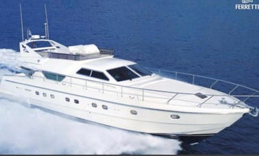 FRT B65 Incrível Mega Yacht Ferretti de 65 pés com capacidade para 6 pessoas em Muğla, Turquia