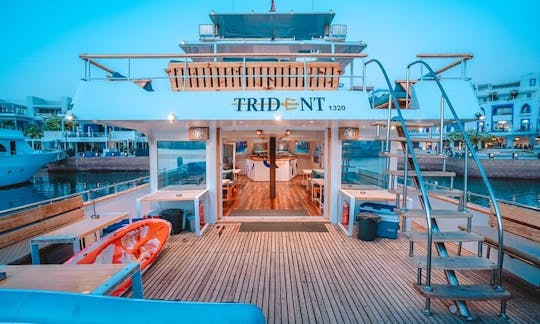 Trident Motor Yacht em Aqaba, Jordânia (Por pessoa)