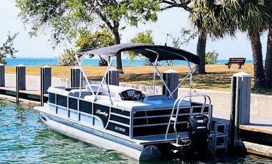 Spacious 22ft Bentley 220 Encore Pontoon in Sarasota, Florida