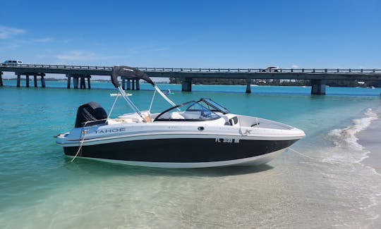 18 pies. Tahoe 450 TS en Sarasota, Florida