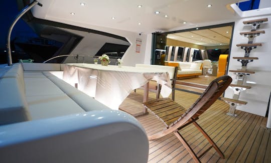 Charter 60ft luxury SHN YACHT B74!