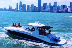 Luxury Party Yacht 48ft Sea Ray 13 passengers in Ft Lauderdale