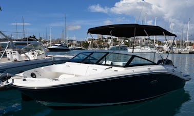 Nuevo barco deportivo Sea Ray 190: ¡disfruta de la costa de la Riviera francesa con estilo!