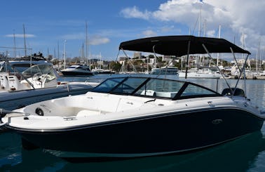 Discover French Riviera in Style and Luxury! Book a brandnew 19' Sea Ray boat!