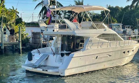 Azimut 50’ Motor Yacht Rental in Miami, Florida