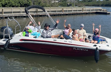Hurricane Sport Deck Boat. Seats 9 ,Free Fuel ⛽️  Tubing & Fishing   Palm Coast