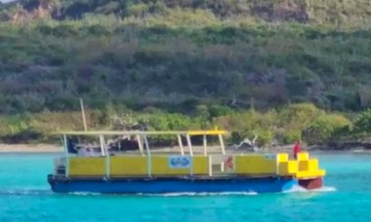 55ft Mi Dushi Party Pontoon for rent in Willemstad Curacao.