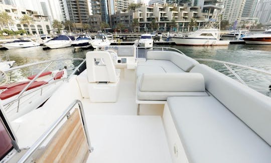 Azimut 45 pies - Yate para parejas y familias