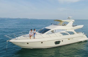 Dubai Marina Luxury Yachts Azimut 55ft