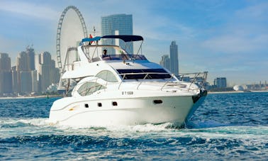 Yacht Premium Majesty de 50 pés 