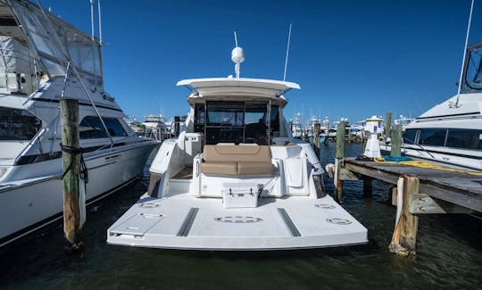 Yacht Charters in Miramar Beach FL