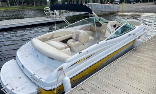 21' Chaparral - Great for Watersports, Lounging, Fishing or Parties!