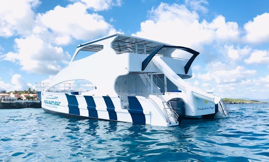 Private Power Catamaran Rental in Sosúa Big and Small Groups