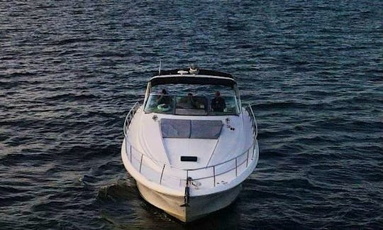Luxury Motor Yacht Charter in Miami, Florida