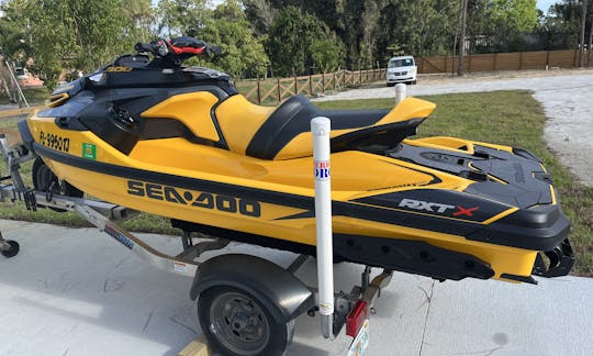 RXT®-X® 300 - Sea-Doo Jetski Rental in West Palm Beach, Florida