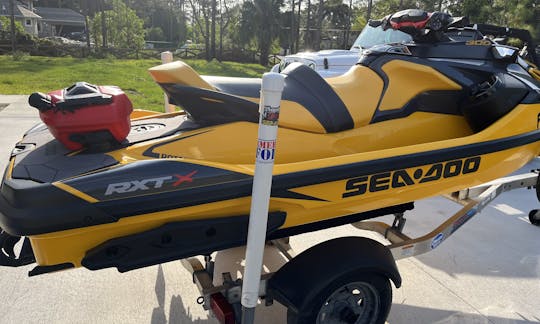 RXT® -X® 300 - Alquiler de motos acuáticas Sea-Doo en West Palm Beach, Florida