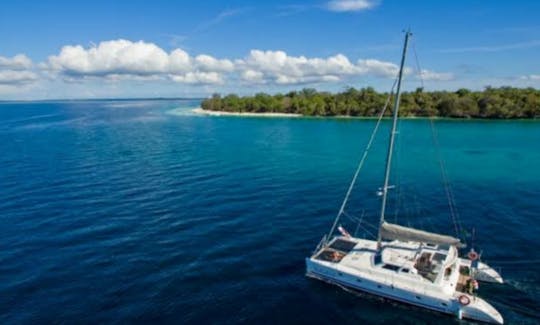 Catamaran Sailing Cruise in Nungwi