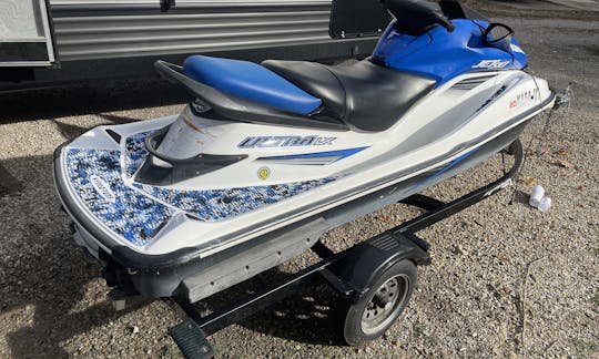 Incrível Kawasaki Jetski para alugar em Melvern