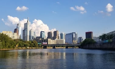 Philly Schuylkill River Tour with a USCG Licensed Captain