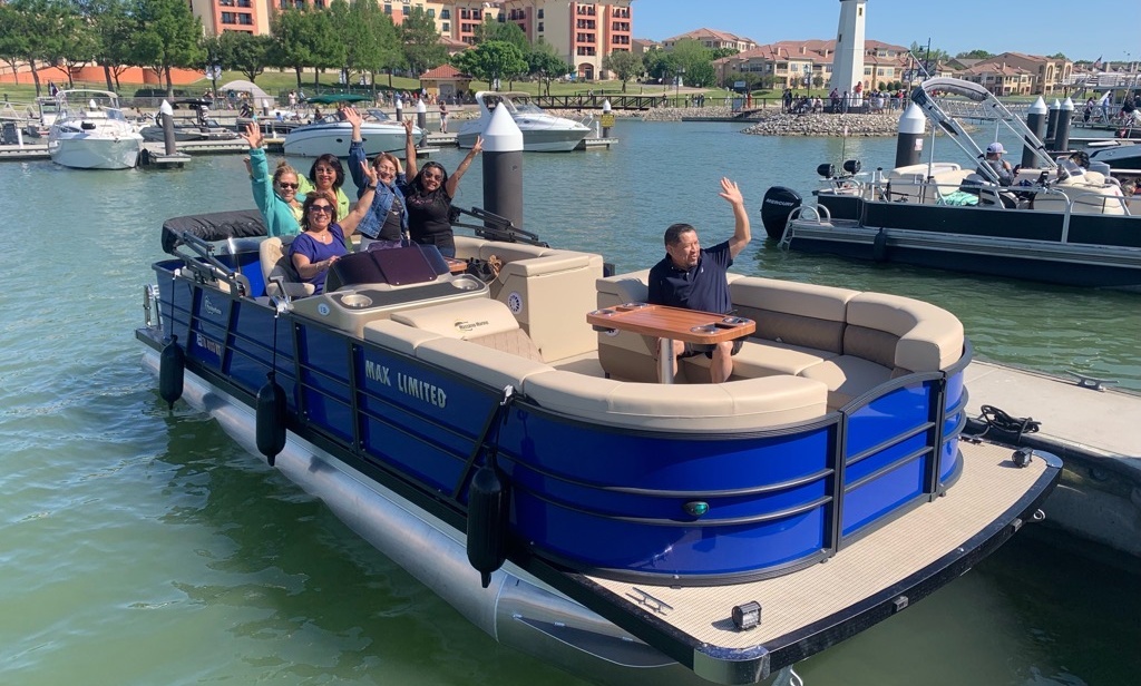 Custom Blue 2023 Pontoon Boat 12 seater @ Lake Ray Hubbard! Enjoy
