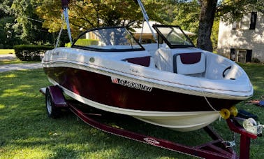 Location de bateau de ski Tahoe de 18 pieds à Smithville, Tennessee