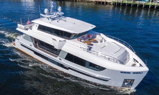 Hargrave Mega Yacht Charter de 91 pés em Miami Beach, Flórida